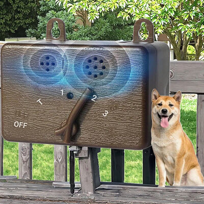 Factory Wholesale Plastic Dog Bark Deterrent Ultrasonic Anti-Barking Devices Safe 50FT Range 3 Modes Dog Training Waterproof